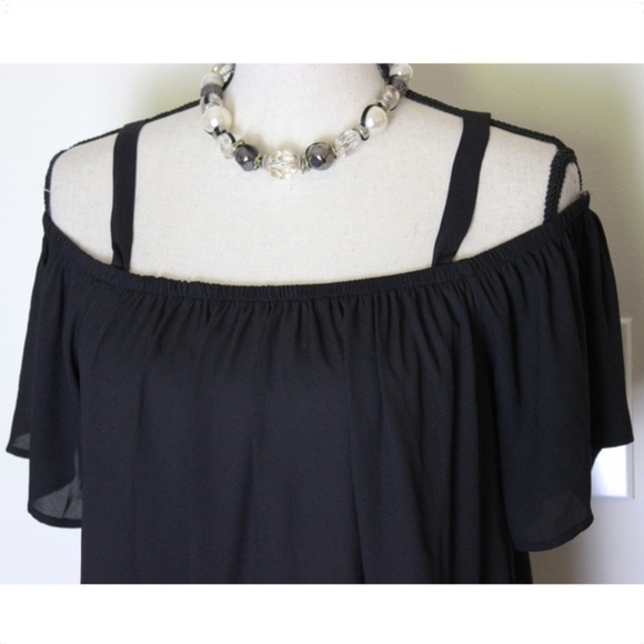 Lush Black Crop Top Size Small NWT - Picture 4 of 6
